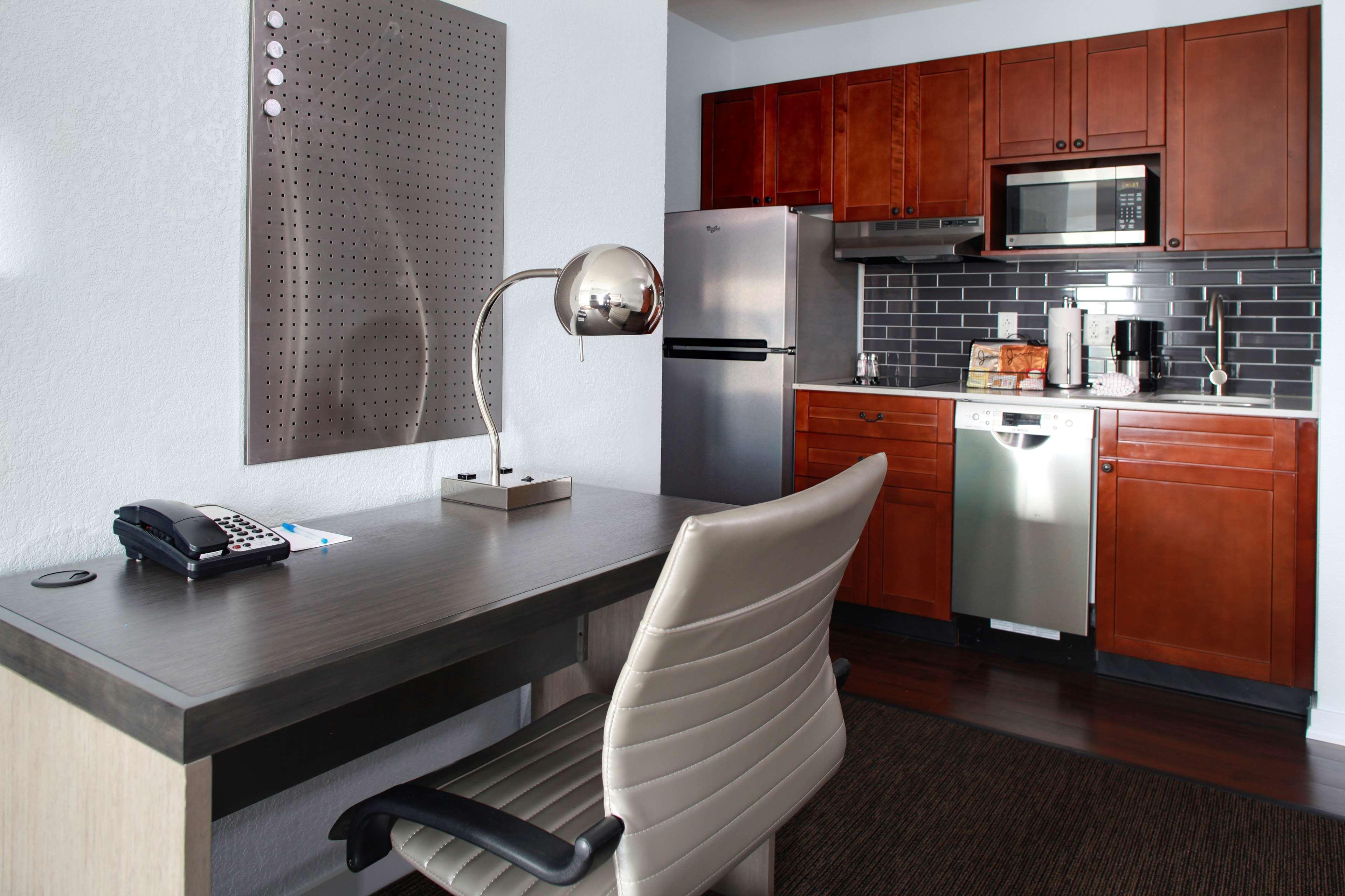 Hyatt House Parsippany Whippany Hotel Екстериор снимка